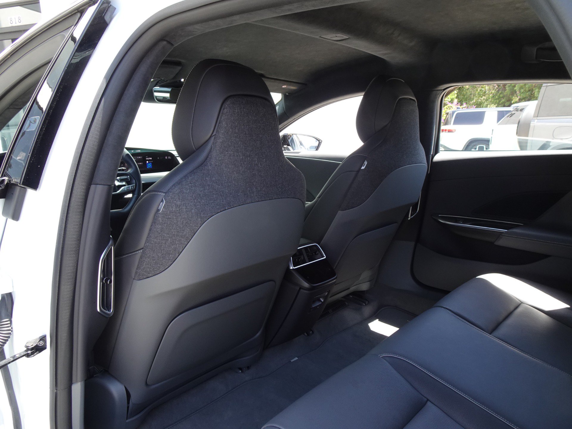 Used 2024 Lucid Air Touring AWD/4WD image 16