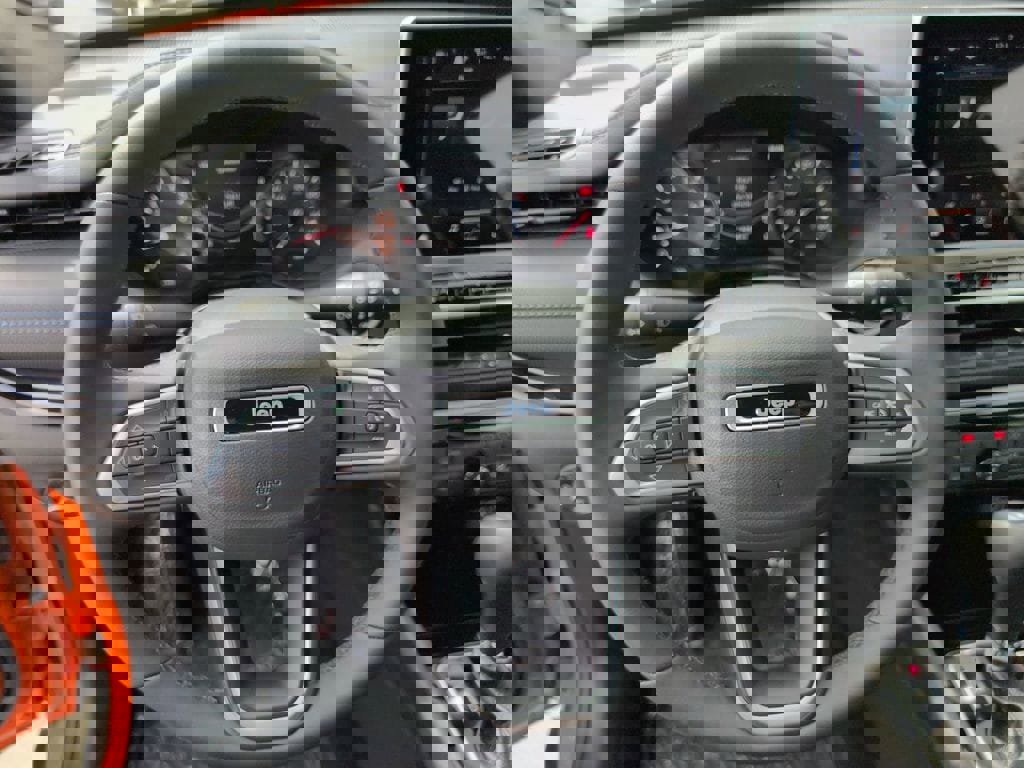 New 2026 Jeep Compass Latitude AWD/4WD image 15