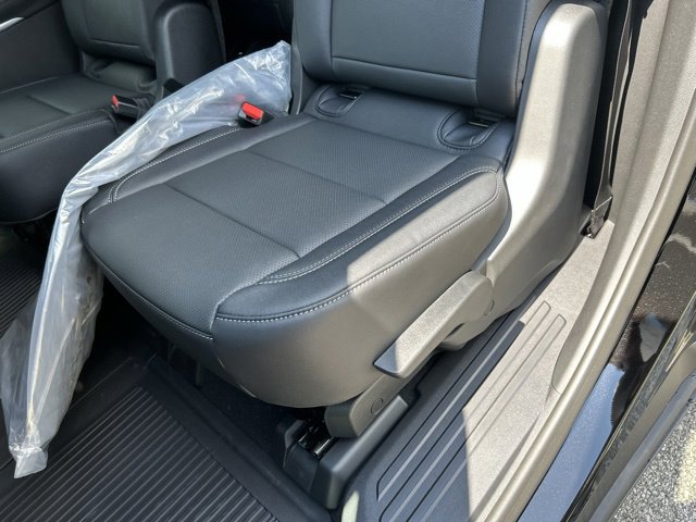 New 2026 Chevrolet Traverse LT w/ Midnight/Sport Edition image 53