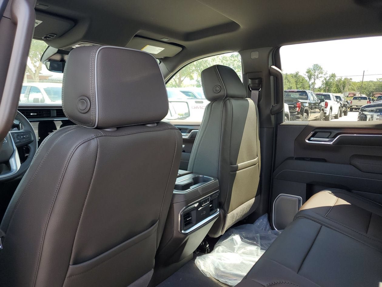 New 2026 GMC Sierra 1500 Denali w/ Technology Package AWD/4WD image 11