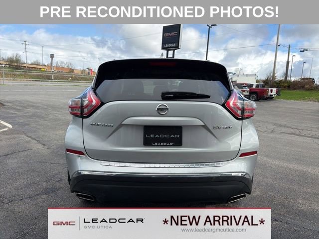 Used 2018 Nissan Murano SV w/ Premium Package AWD/4WD image 4