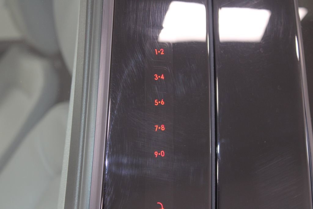 New 2026 Lincoln Aviator 2WD w/ Jet Appearance Package image 20