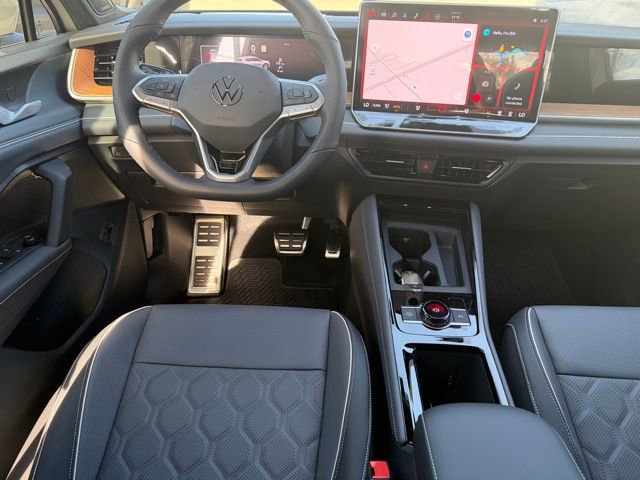New 2026 Volkswagen Tiguan SEL R-Line AWD/4WD image 9