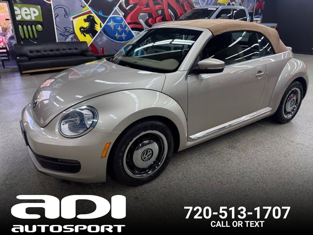 Used 2013 Volkswagen Beetle 2.5 image 1
