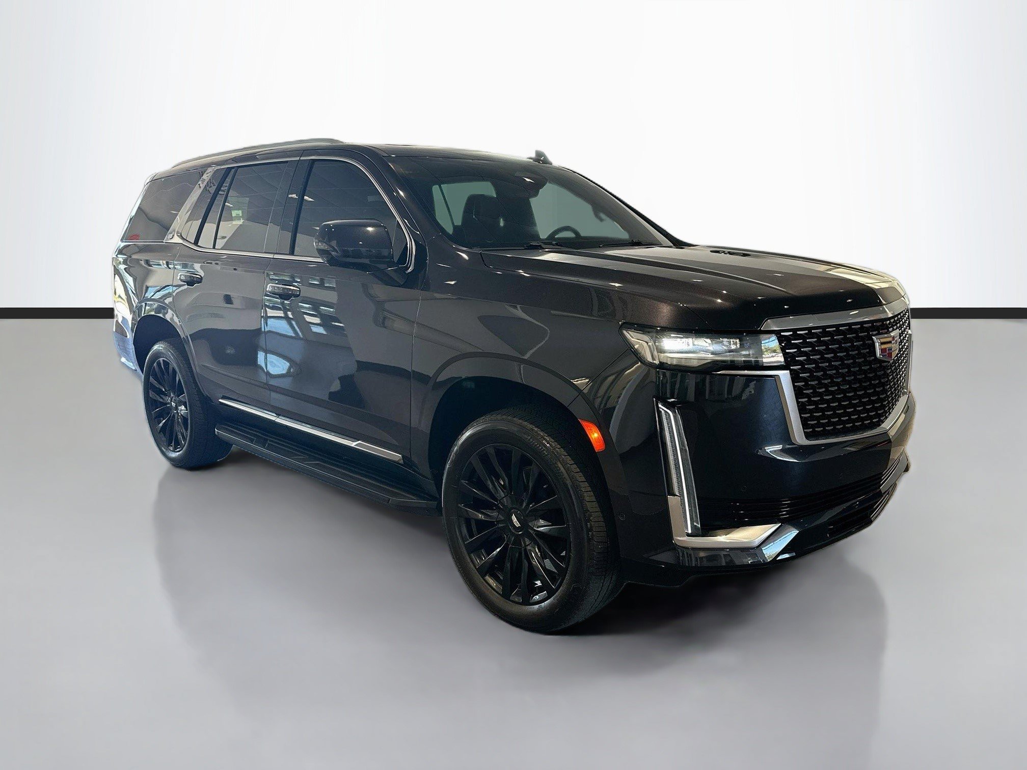 Certified 2024 Cadillac Escalade Premium Luxury AWD/4WD image 3