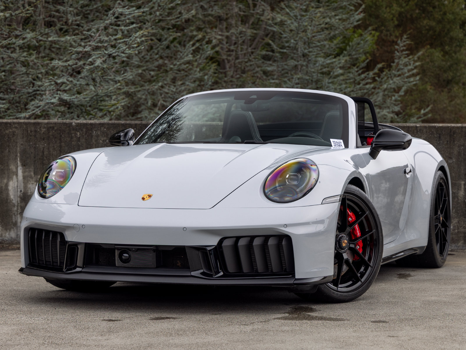 Certified 2025 Porsche 911 Carrera GTS RWD image 1