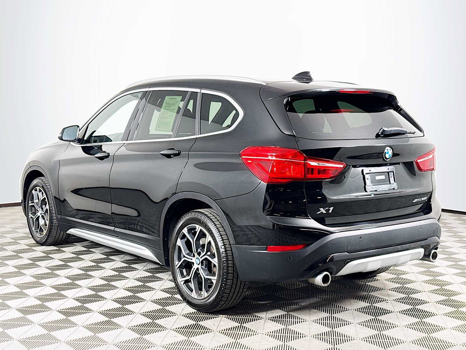 Used 2020 BMW X1 xDrive28i AWD/4WD image 7