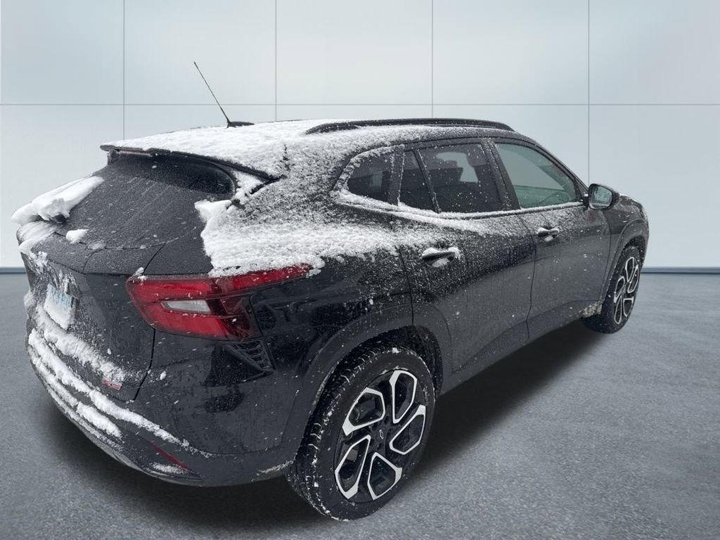 Used 2024 Chevrolet Trax RS w/ Sunroof Package video 2