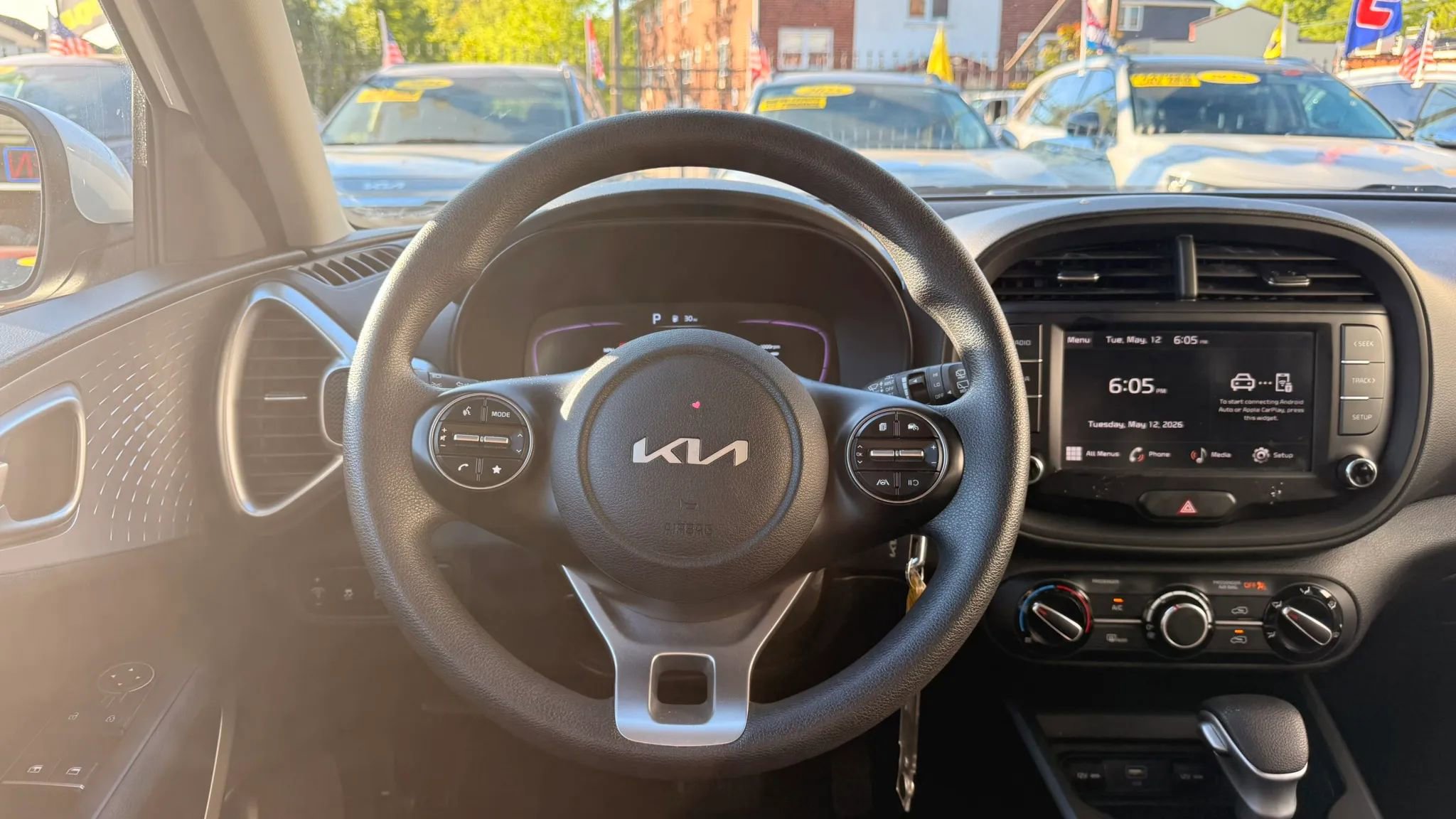 Used 2024 Kia Soul LX w/ Option Group 015 FWD image 18