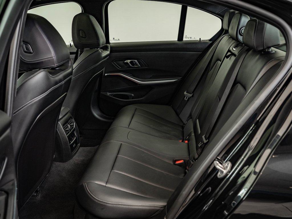 Used 2025 BMW 330i xDrive Sedan image 36