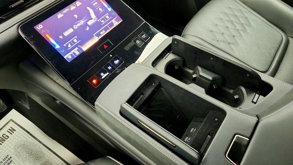 Used 2025 INFINITI QX80 Autograph AWD/4WD image 17