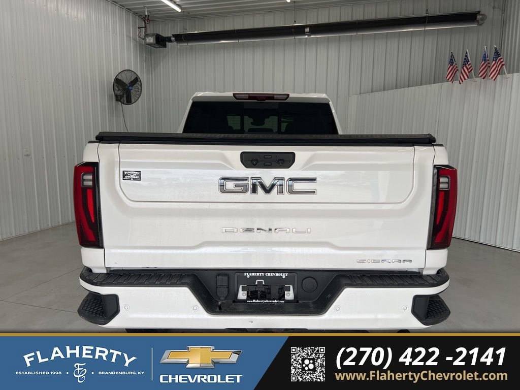 Used 2024 GMC Sierra 3500 Denali Ultimate image 4