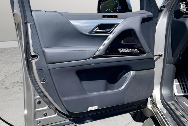 Used 2023 Lexus LX 600 F Sport AWD/4WD image 16