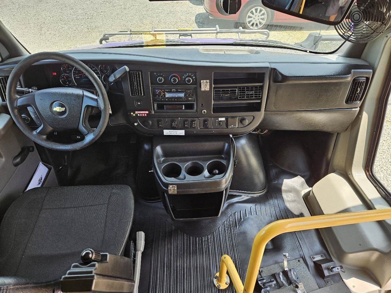 Used 2015 Chevrolet Express 4500 w/ Shuttle Bus Package RWD image 54