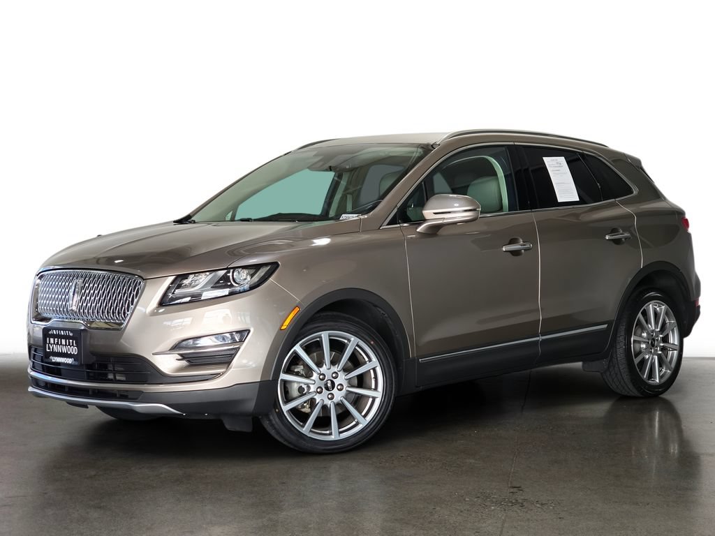 Used 2019 Lincoln MKC Reserve w/ MKC Climate Package FWD image 1