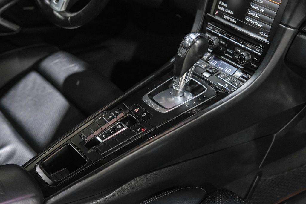 Used 2016 Porsche 911 Carrera Black Edition RWD image 20