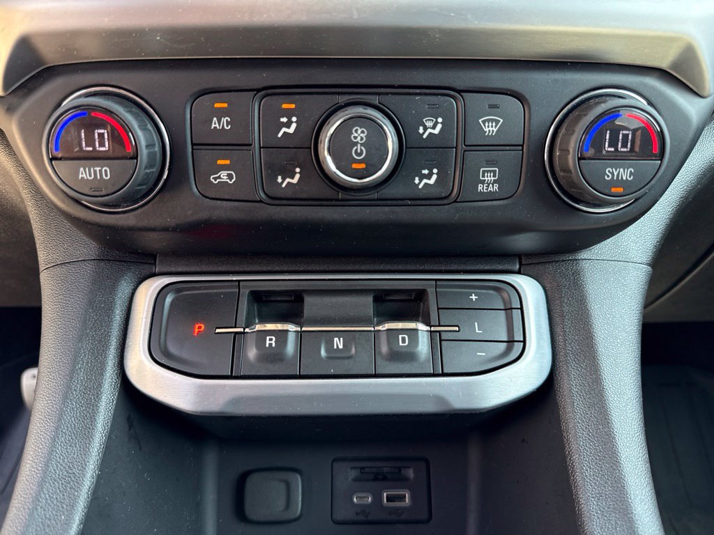 Used 2021 GMC Acadia SLT w/ Preferred Package AWD/4WD image 32