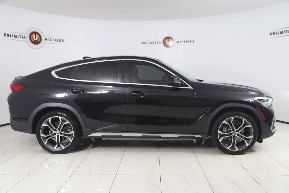 Used 2023 BMW X6 xDrive40i w/ Premium Package AWD/4WD image 2