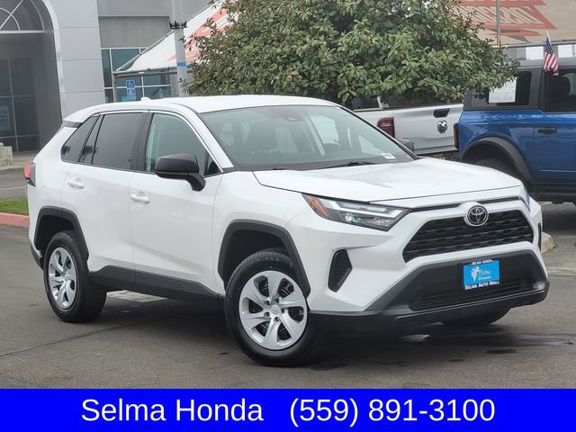 Used 2024 Toyota RAV4 LE image 2