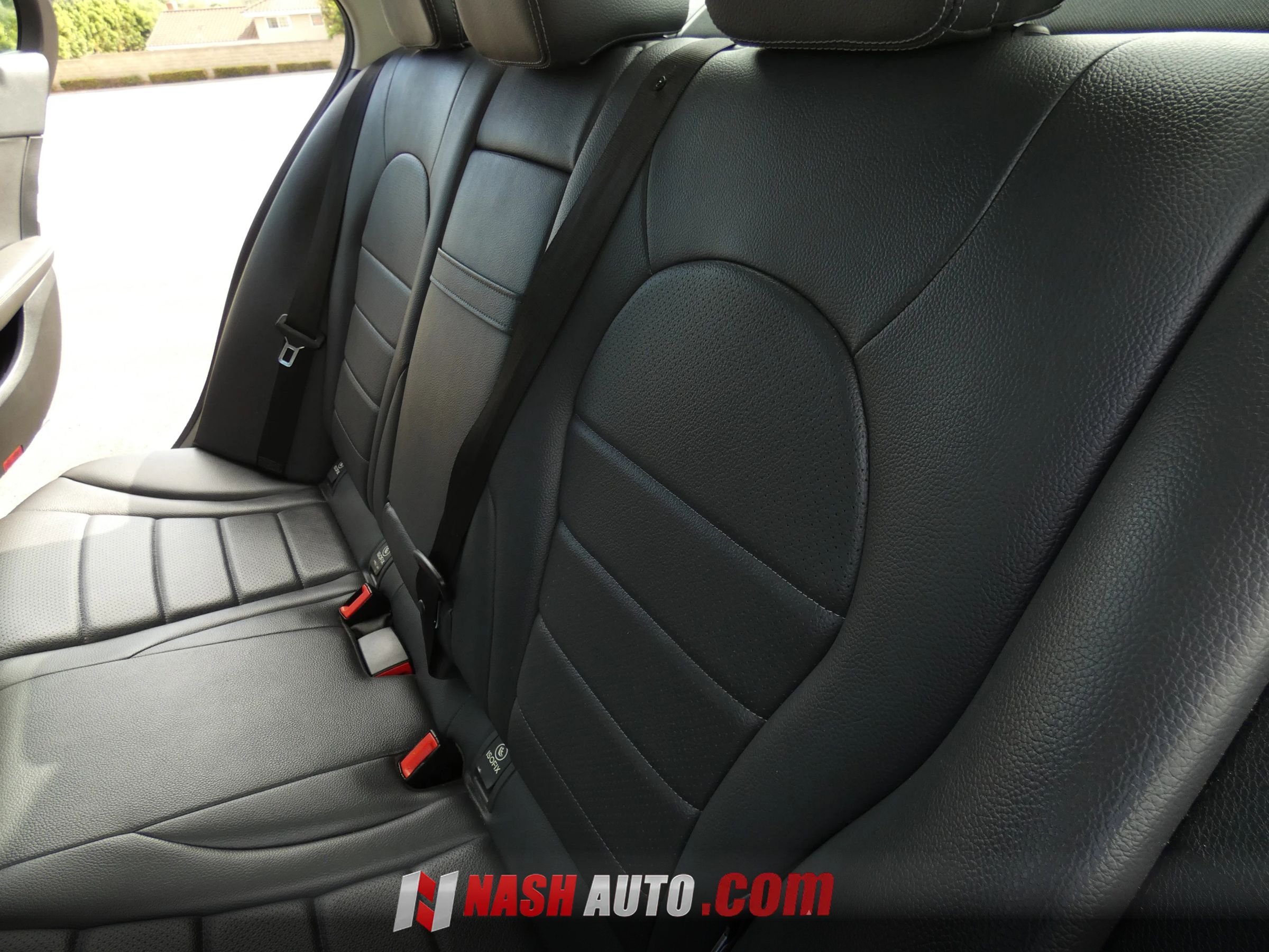 Used 2019 Mercedes-Benz C 300 Sedan image 40