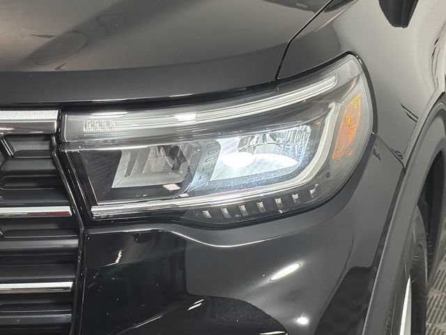 Used 2026 Ford Explorer Active w/ Active Comfort Package RWD image 37
