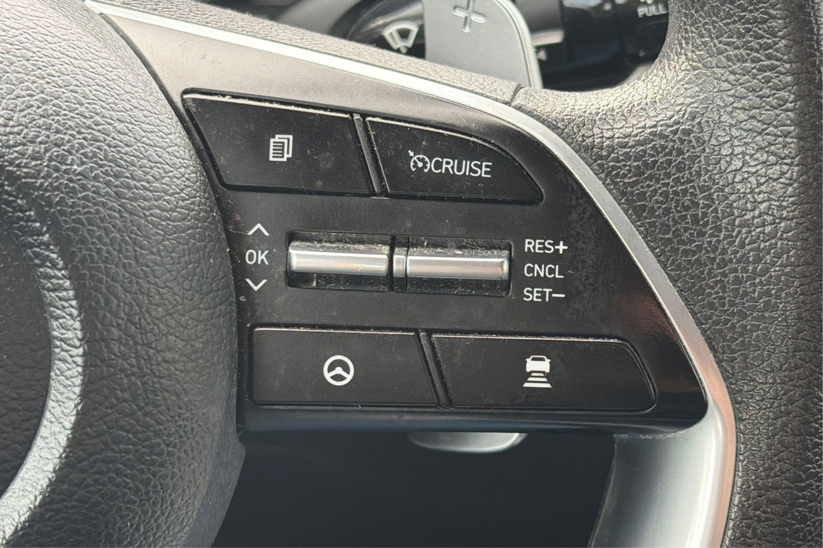 Used 2023 Hyundai Sonata Blue image 32