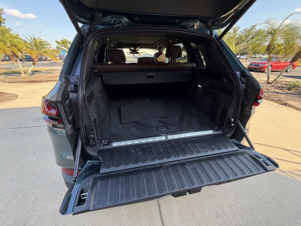Used 2025 BMW X5 xDrive50e image 29