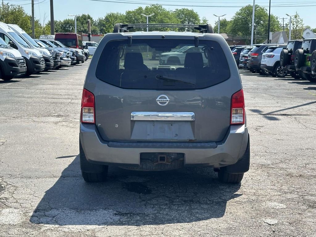 Used 2006 Nissan Pathfinder SE w/ (S01) Side Air Bags Pkg AWD/4WD image 5