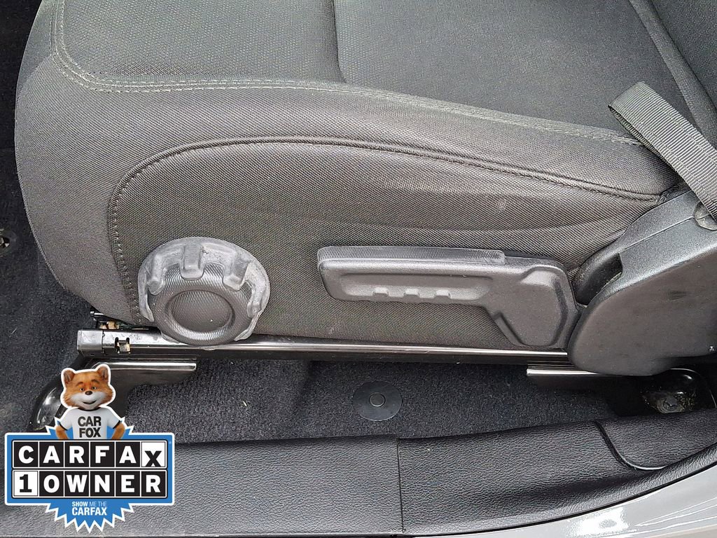 Used 2022 Jeep Gladiator Willys AWD/4WD image 25