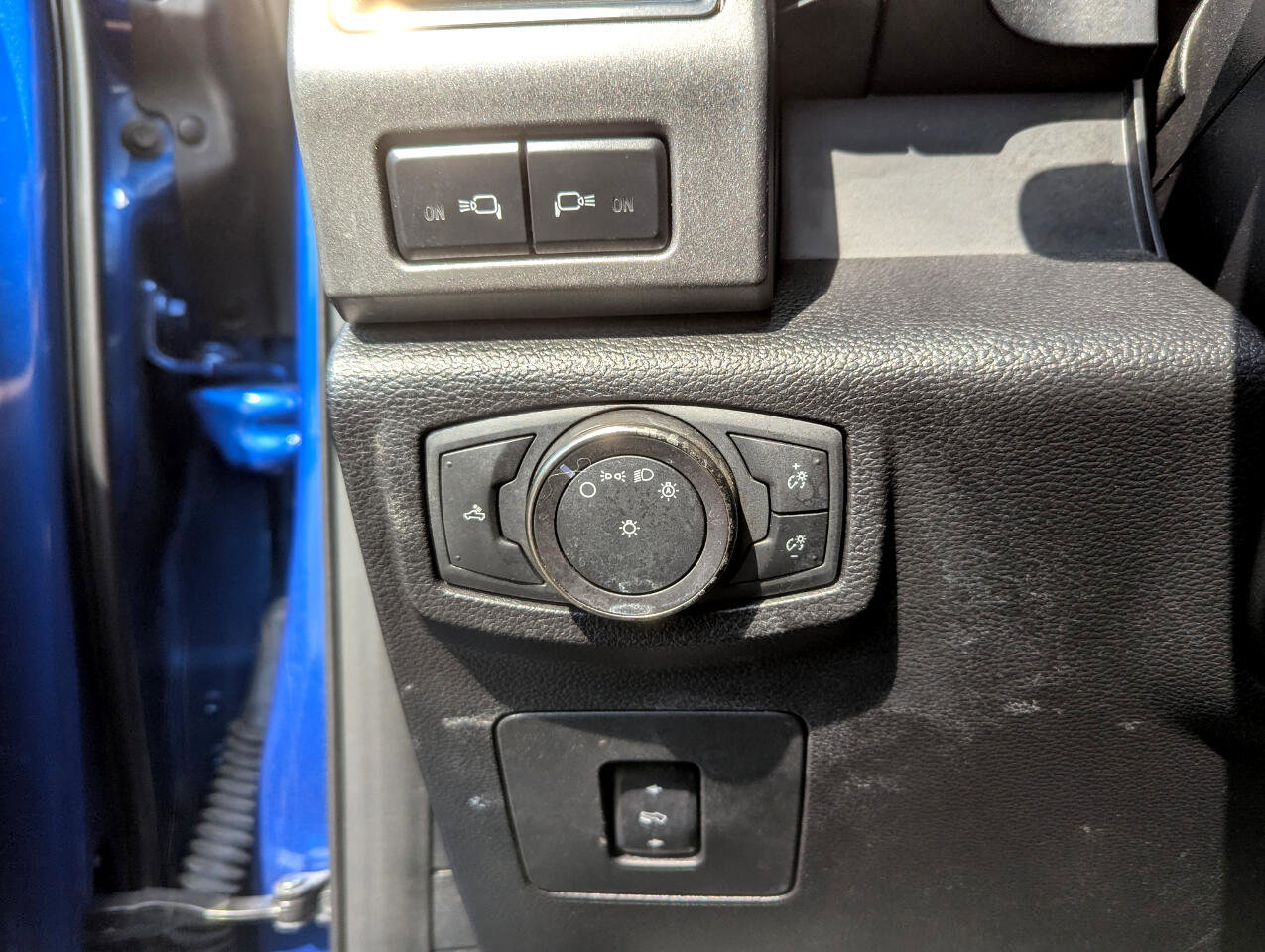 Used 2018 Ford F150 Raptor w/ Equipment Group 802A Luxury image 20