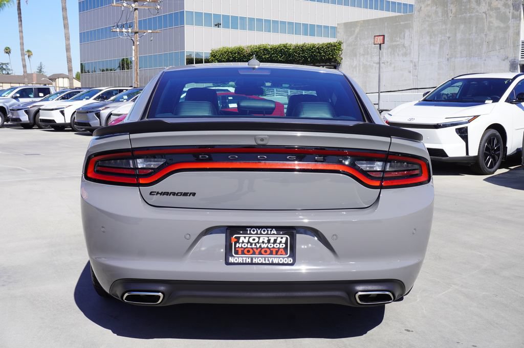 Used 2023 Dodge Charger SXT w/ Plus Group RWD image 6