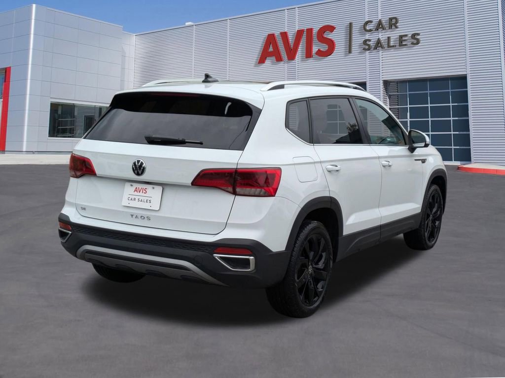 Used 2024 Volkswagen Taos SE image 6