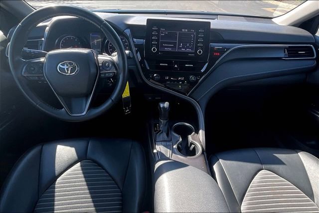 Used 2023 Toyota Camry SE FWD image 15