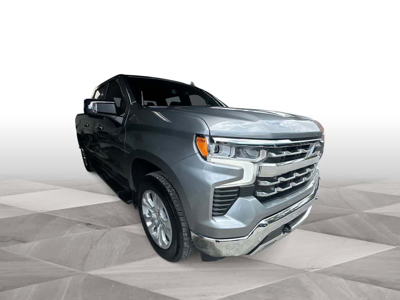 Used 2023 Chevrolet Silverado 1500 LTZ RWD image 2