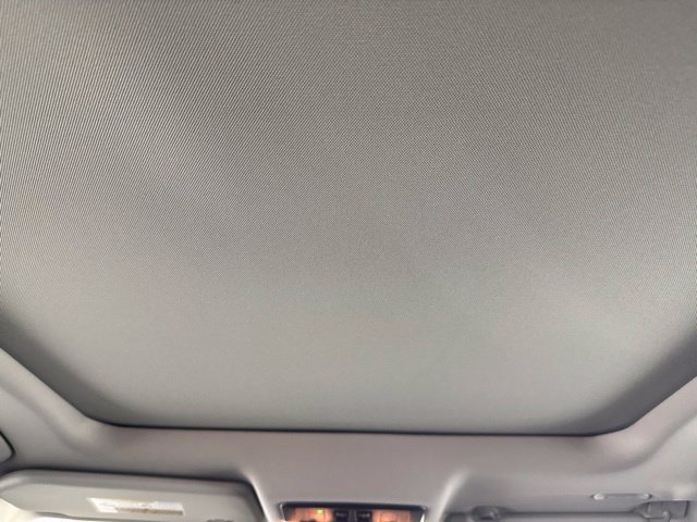Used 2021 Nissan Rogue SV w/ Premium Package AWD/4WD image 28