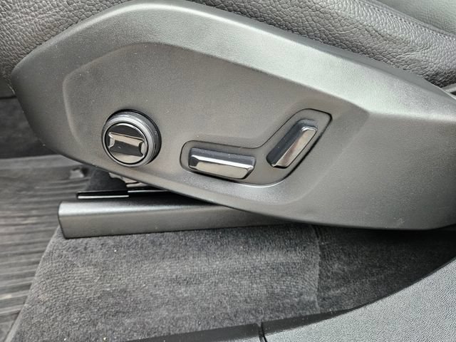 Certified 2024 Volvo XC90 T8 Plus w/ Protection Package Premier AWD/4WD image 23