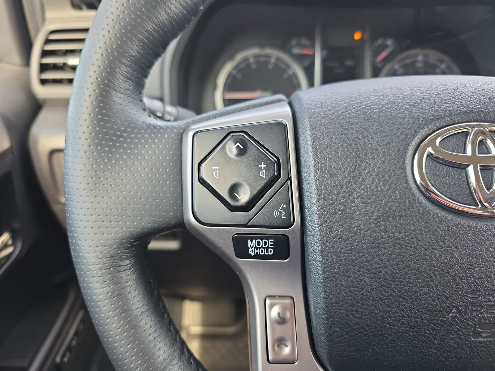 Used 2024 Toyota 4Runner Limited image 16