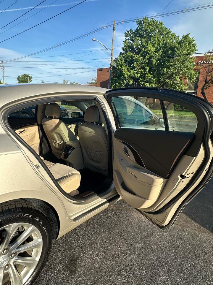 Used 2014 Buick LaCrosse FWD image 17