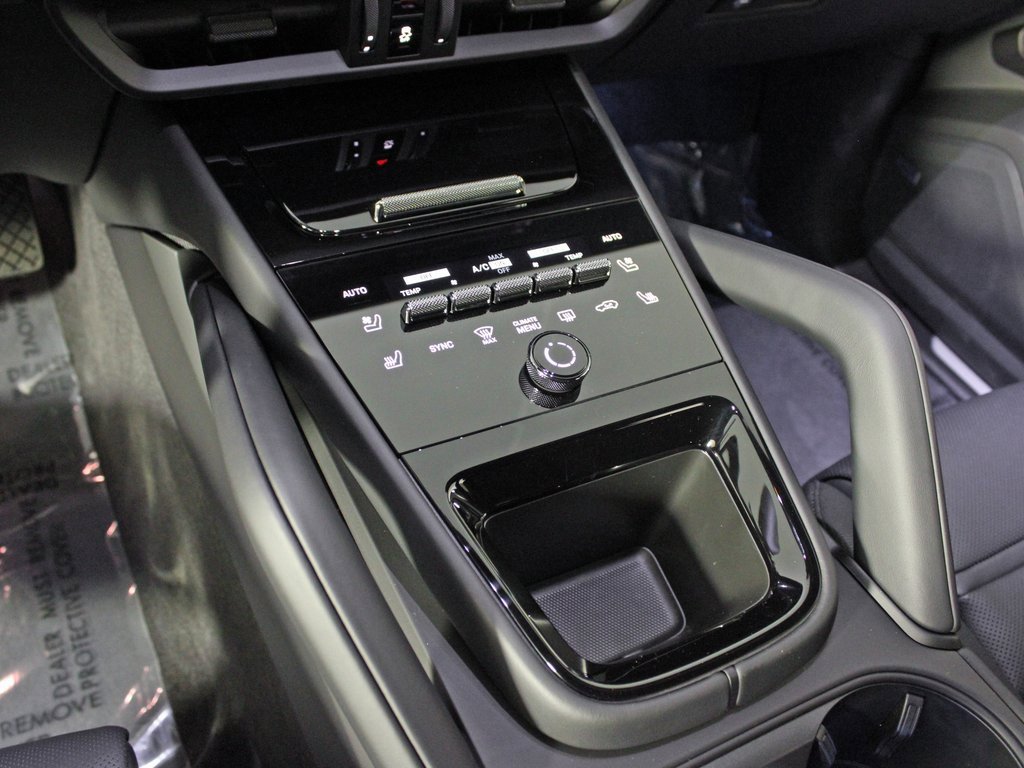 New 2026 Porsche Cayenne image 30