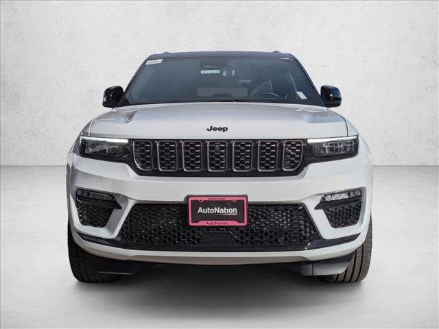 New 2025 Jeep Grand Cherokee Summit image 5