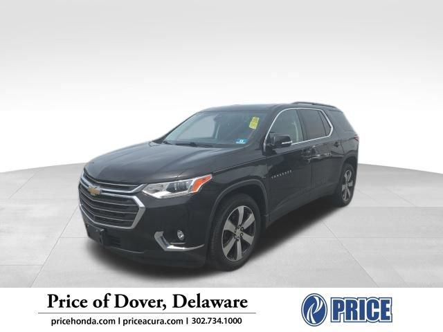 Used 2020 Chevrolet Traverse LT w/ LT Premium Package AWD/4WD image 1