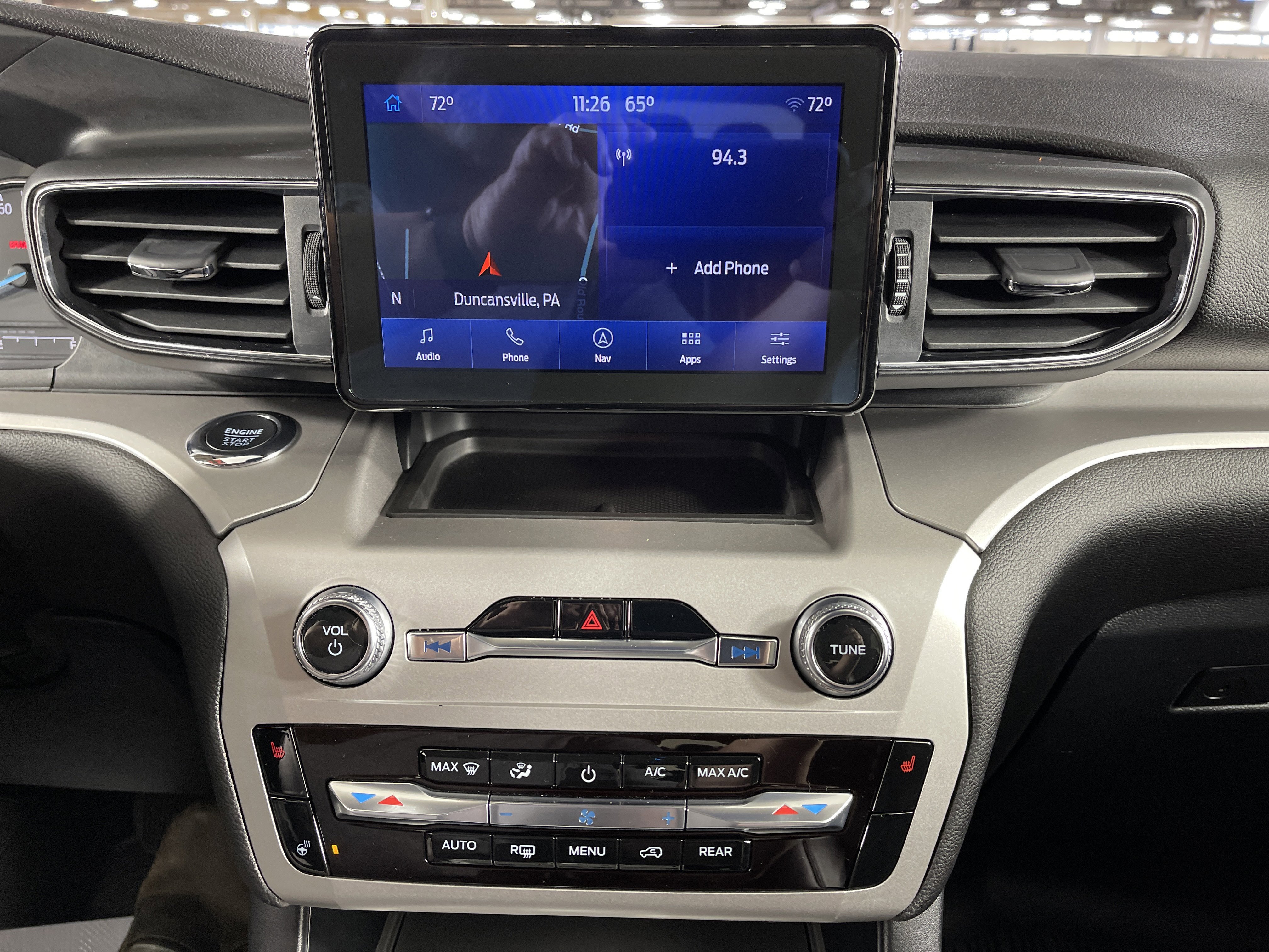 Used 2022 Ford Explorer XLT w/ Equipment Group 202A image 23