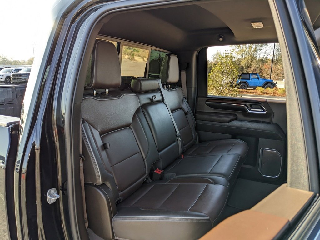 Used 2024 GMC Sierra 2500 Denali w/ Denali Reserve Package image 48