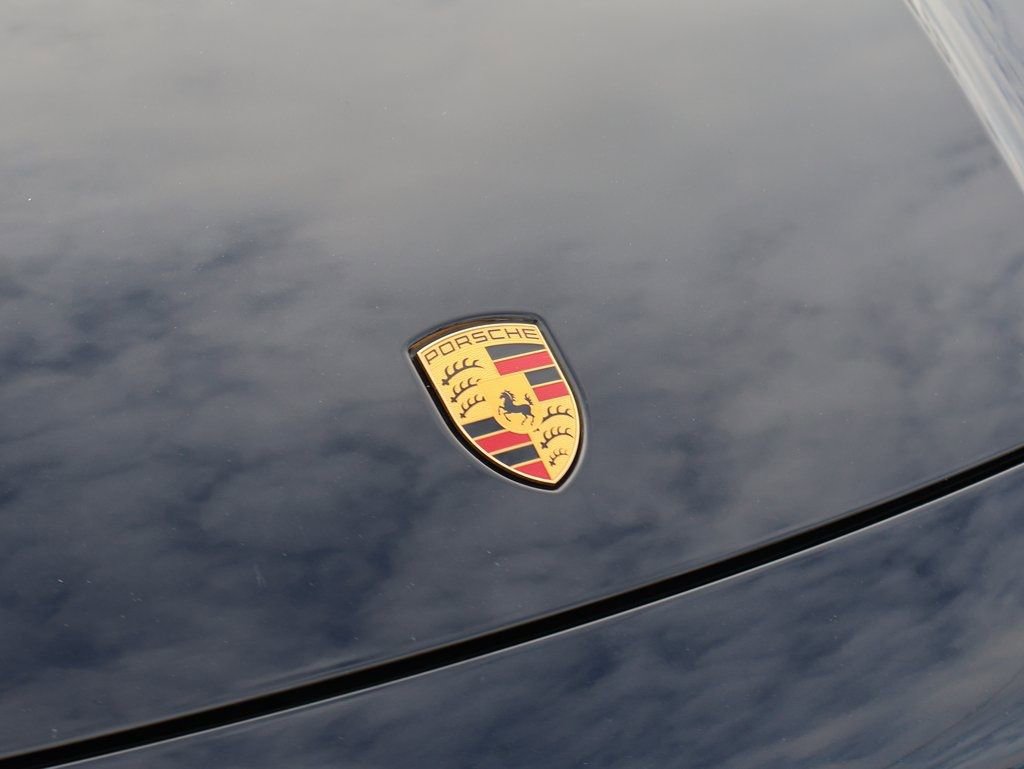 Certified 2023 Porsche Cayenne Turbo S AWD/4WD image 13