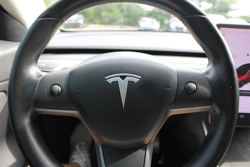 Used 2019 Tesla Model 3 Long Range RWD image 11