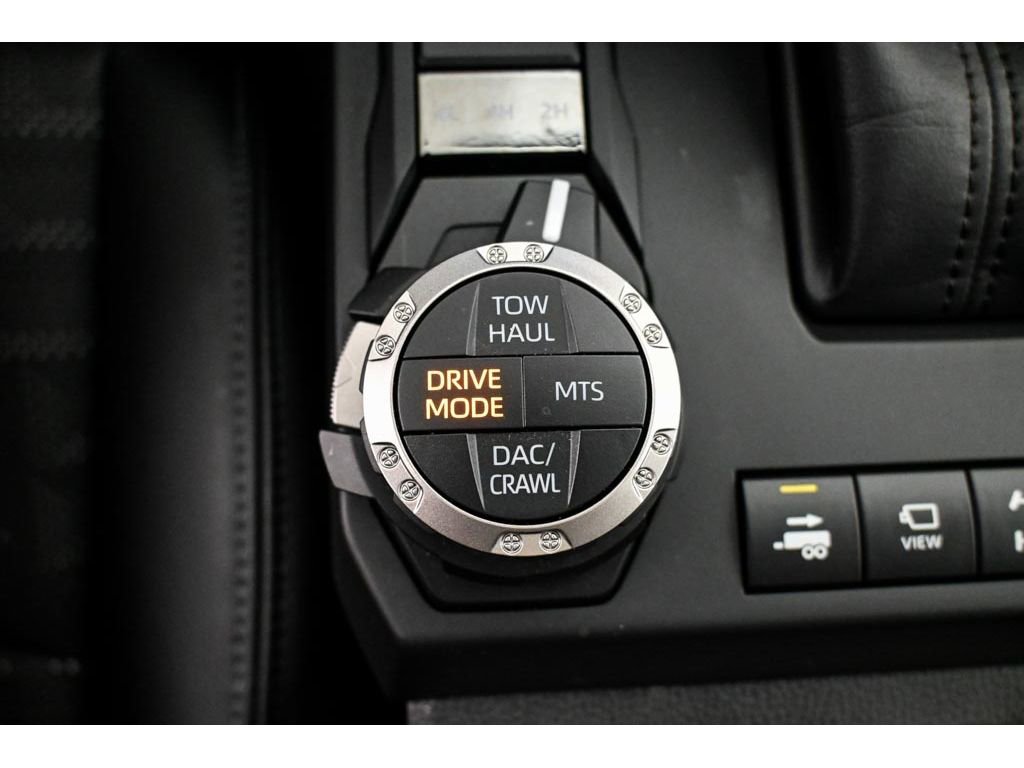 Used 2024 Toyota Tacoma TRD Off-Road w/ TRD Off Road Premium Package image 43