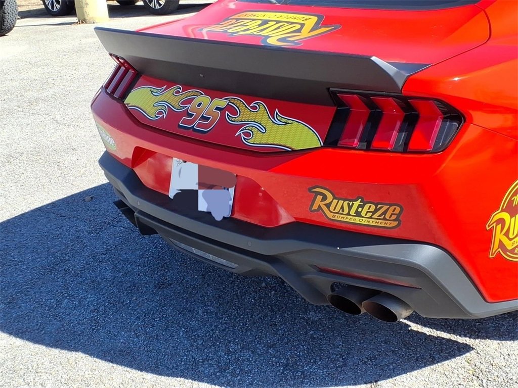 Used 2024 Ford Mustang GT Premium image 10