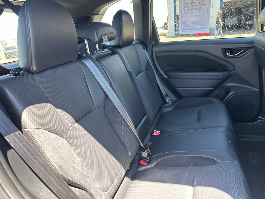Used 2025 Subaru Forester Touring w/ Popular Package - Touring AWD/4WD image 16