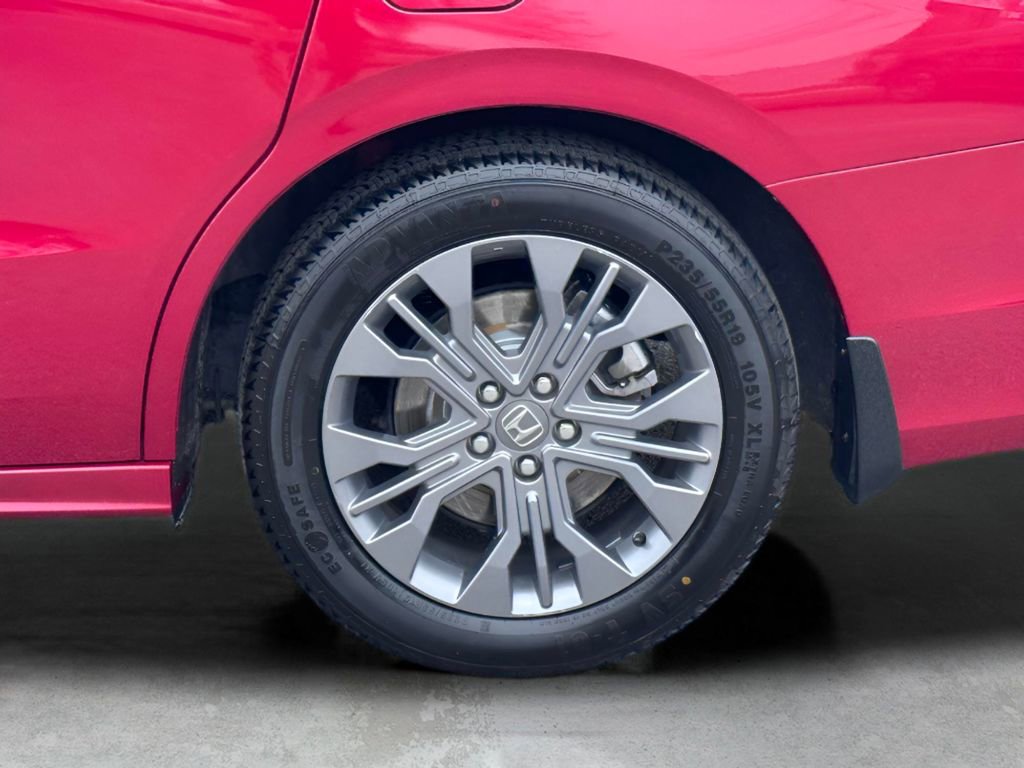 Certified 2025 Honda Odyssey Touring image 9