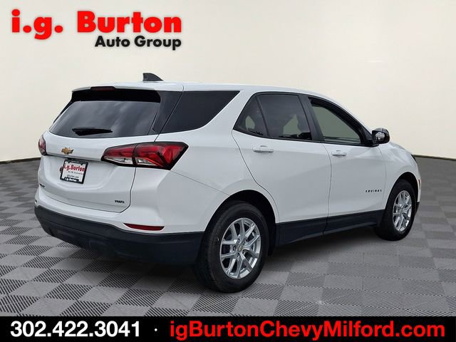 Certified 2022 Chevrolet Equinox LS w/ LS Convenience Package AWD/4WD image 6